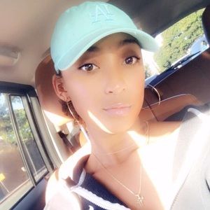 Meet your Posher, Sheyenne